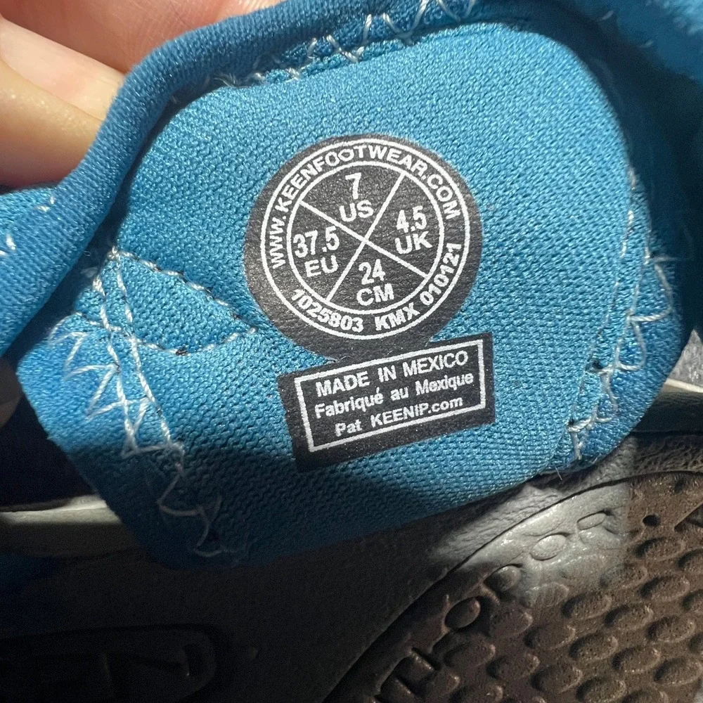 Keen Whisper Blue Black Waterproof Sport Sandals Kids Boys Size 7 1025803